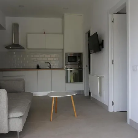 Apartamento Precioso En Complejo Privado Con Piscina *